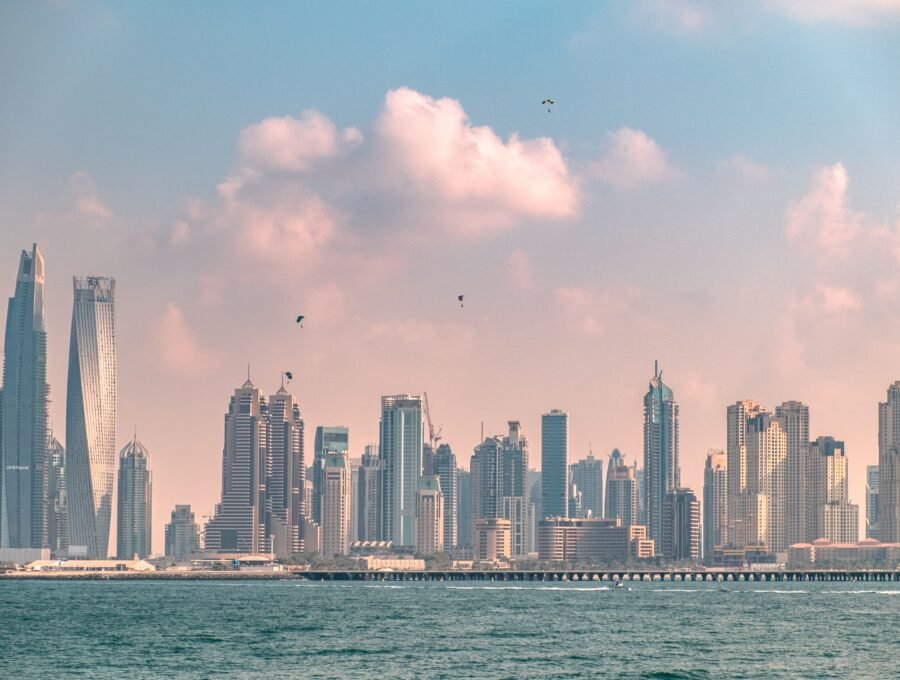 Waterfront 3 Bedroom Residence on Palm Jumeirah — Palm Jumeirah